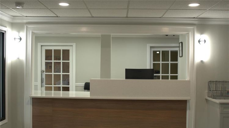 SureStay by Best Western Atlanta North Lobby