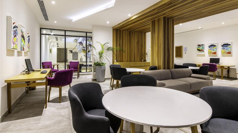 <b>Sensira Resort & Spa Room</b>. Images powered by <a href="https://iceportal.shijigroup.com/" title="IcePortal" target="_blank">IcePortal</a>.