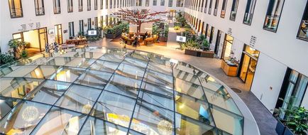 Hotel MOA Berlin Exterior