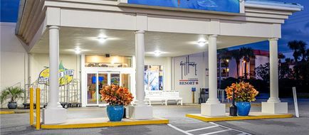 Guy Harvey Resort Exterior
