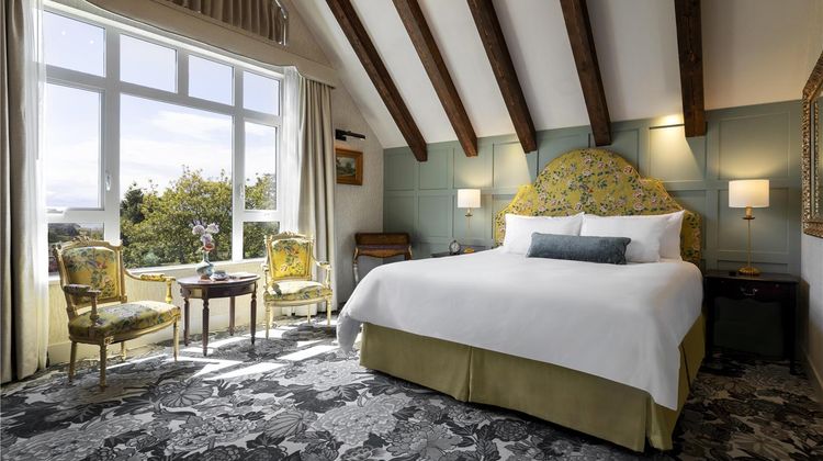 English Inn Room