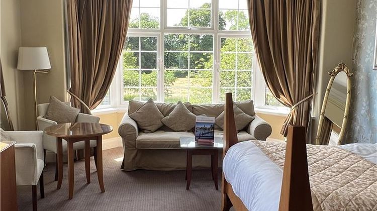 Grovefield Hotel Suite