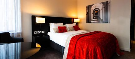 Guildford Harbour Hotel Room