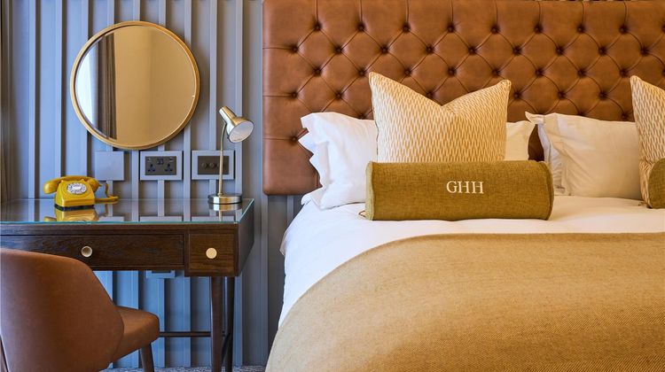 Guildford Harbour Hotel Room