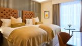 Guildford Harbour Hotel Room