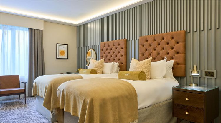 Guildford Harbour Hotel Room