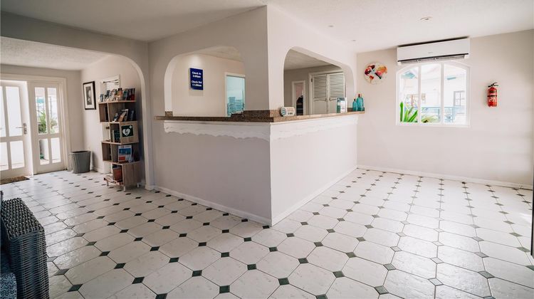 Captain Don's Habitat Bonaire Lobby