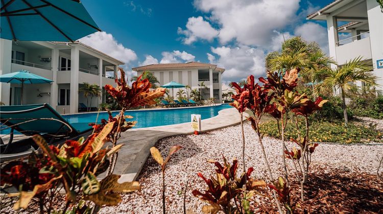 Captain Don's Habitat Pool