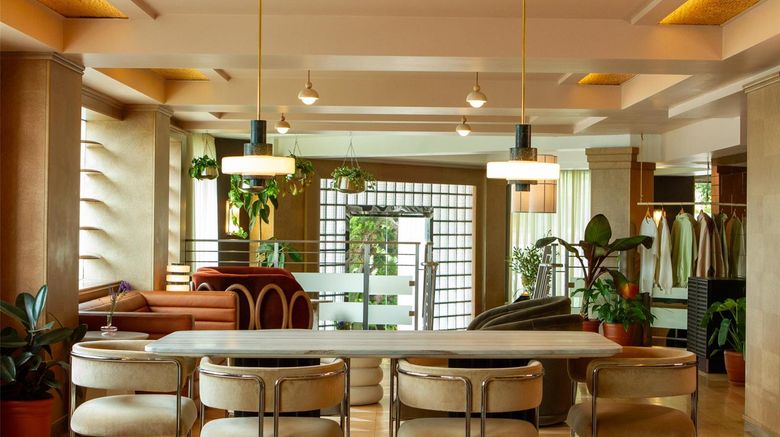 <b>The Eden Restaurant</b>. Images powered by <a href="https://iceportal.shijigroup.com/" title="IcePortal" target="_blank">IcePortal</a>.
