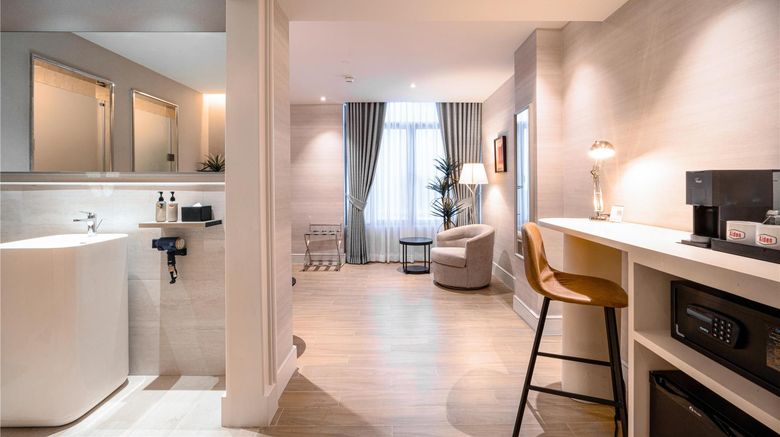 <b>Aiden by Best Western Surawong Bangkok Room</b>. Images powered by <a href="https://iceportal.shijigroup.com/" title="IcePortal" target="_blank">IcePortal</a>.