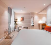 Aiden by Best Western Surawong Bangkok Room
