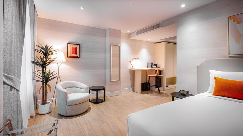 <b>Aiden by Best Western Surawong Bangkok Room</b>. Images powered by <a href="https://iceportal.shijigroup.com/" title="IcePortal" target="_blank">IcePortal</a>.