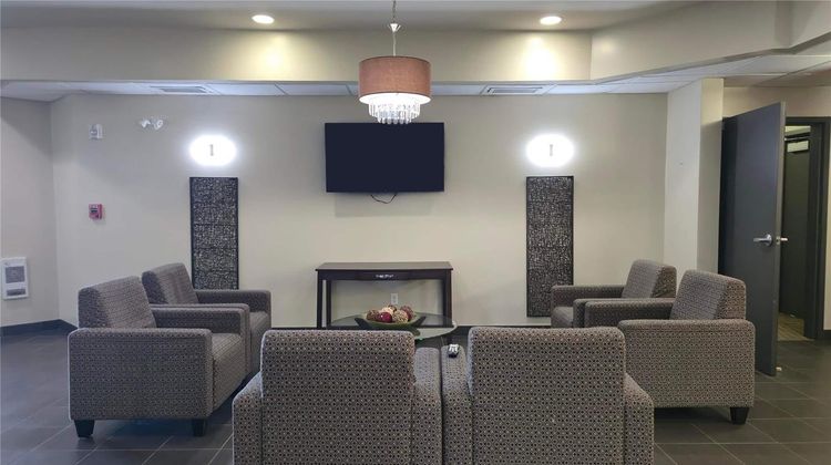 Travelodge Suites by Wyndham Estevan Lobby