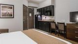 Travelodge Suites by Wyndham Estevan Room