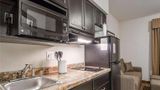 Travelodge Suites by Wyndham Estevan Room