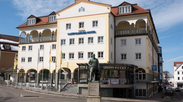 Hotel Luitpoldpark Exterior