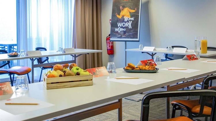 Ibis Clermont Ferrand Stade Meeting