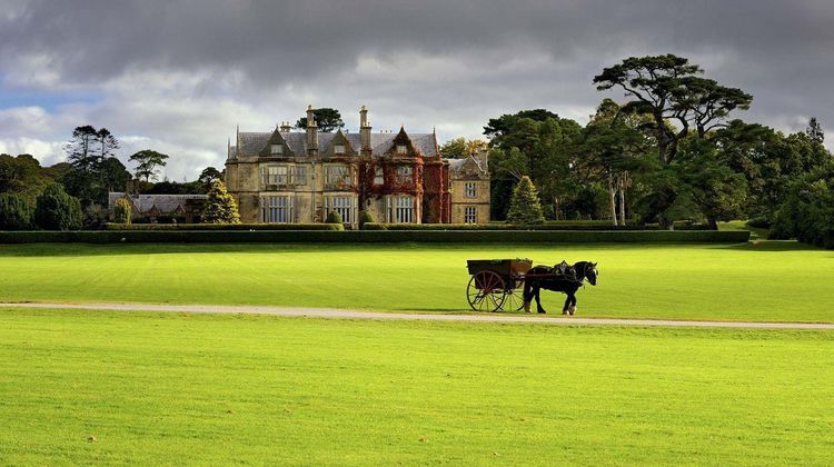 The Victoria House Hotel Recreation