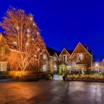 The Victoria House Hotel