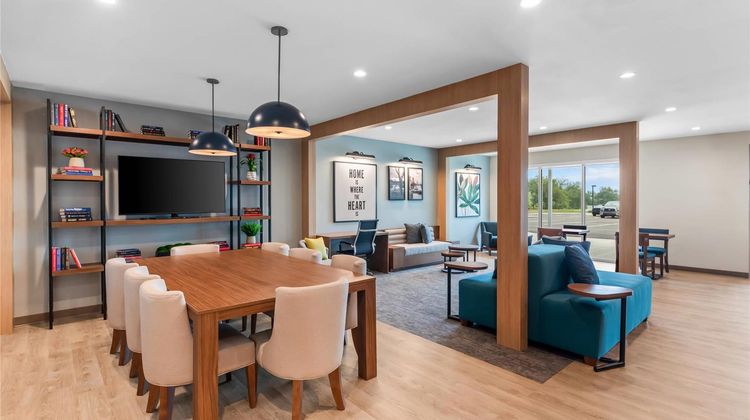 Everhome Suites, Georgetown Lobby