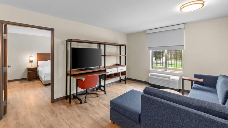 Everhome Suites, Georgetown Suite