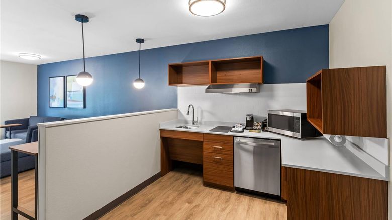 <b>Everhome Suites, Georgetown Suite</b>. Images powered by <a href="https://iceportal.shijigroup.com/" title="IcePortal" target="_blank">IcePortal</a>.