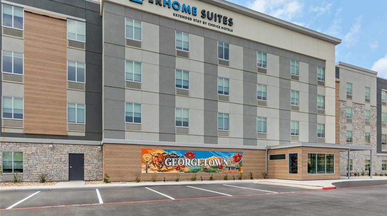 <b>Everhome Suites, Georgetown Exterior</b>. Images powered by <a href="https://iceportal.shijigroup.com/" title="IcePortal" target="_blank">IcePortal</a>.