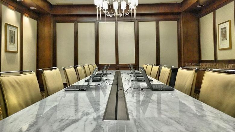 <b>World of Blue Hotel Meeting</b>. Images powered by <a href="https://iceportal.shijigroup.com/" title="IcePortal" target="_blank">IcePortal</a>.