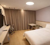 Best Western Asan Hotel Room