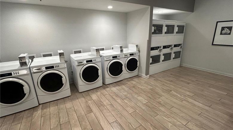 <b>Executive Residency by Best Western Other</b>. Images powered by <a href="https://iceportal.shijigroup.com/" title="IcePortal" target="_blank">IcePortal</a>.