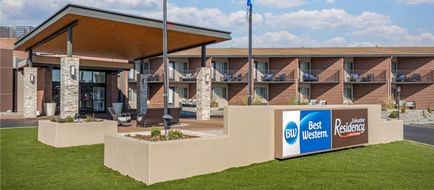 Executive Residency by Best Western Exterior