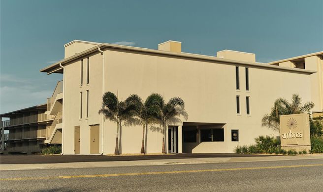 Atlantic Ocean Palm Inn Exterior