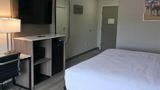 Baymont by Wyndham Louisville Southwest Room
