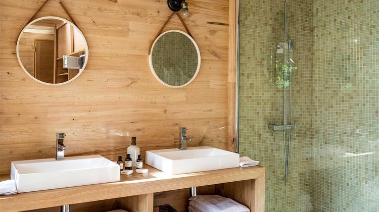 Loire Valley Lodges Room