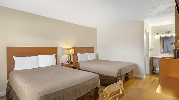 SureStay by Best Western Yerington Room