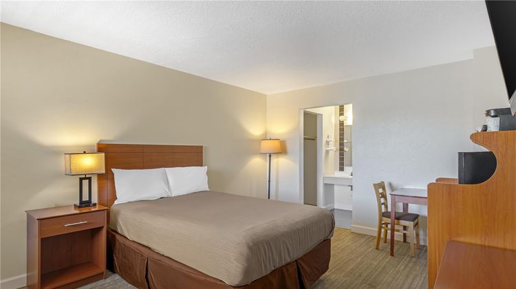 SureStay by Best Western Yerington Room