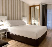 Alfonso I Room