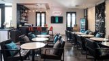 X2 Vibe Bangkok Sukhumvit Hotel Restaurant