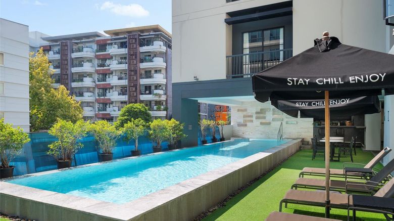 <b>X2 Vibe Bangkok Sukhumvit Hotel Pool</b>. Images powered by <a href="https://iceportal.shijigroup.com/" title="IcePortal" target="_blank">IcePortal</a>.