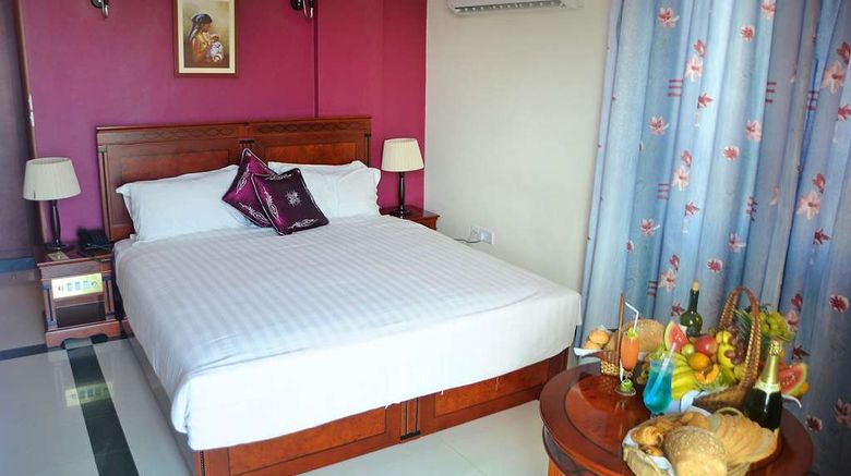 <b>Hotel Nikko Towers Room</b>. Images powered by <a href="https://iceportal.shijigroup.com/" title="IcePortal" target="_blank">IcePortal</a>.