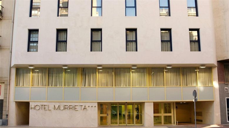 Murrieta Hotel Exterior. Images powered by <a href="https://iceportal.shijigroup.com" target="_blank" rel="noopener">Ice Portal</a>.