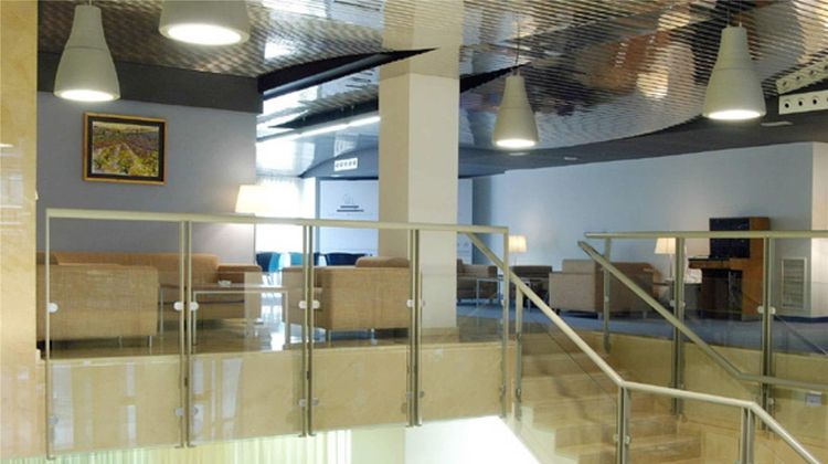 Murrieta Hotel Lobby