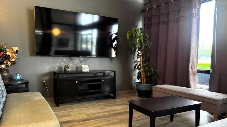 Baymont by Wyndham Philadelphia Choctaw Lobby