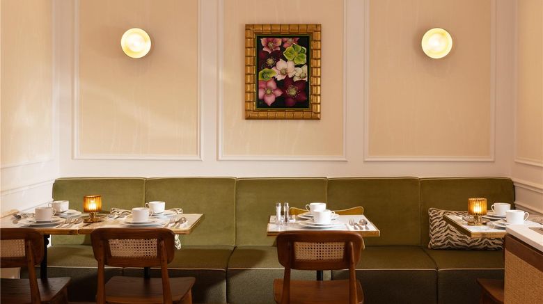 <b>Hotel Alma Restaurant</b>. Images powered by <a href="https://iceportal.shijigroup.com/" title="IcePortal" target="_blank">IcePortal</a>.