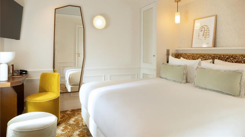 <b>Hotel Alma Room</b>. Images powered by <a href="https://iceportal.shijigroup.com/" title="IcePortal" target="_blank">IcePortal</a>.