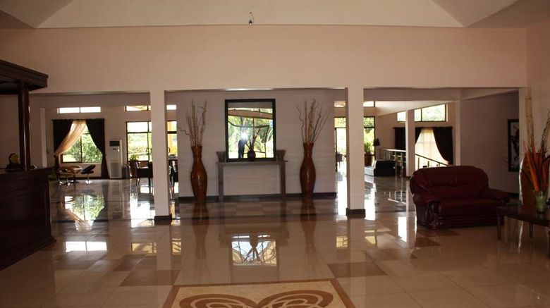 <b>Nashera Hotel Lobby</b>. Images powered by <a href="https://iceportal.shijigroup.com/" title="IcePortal" target="_blank">IcePortal</a>.