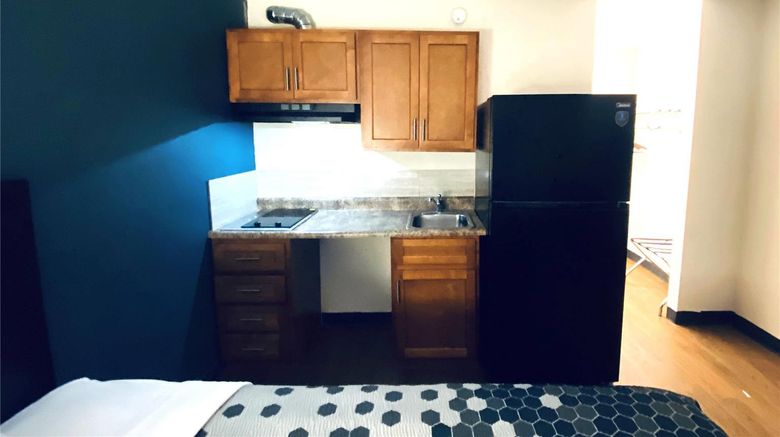 <b>Travelodge Shamokin Dam-Selinsgrove Room</b>. Images powered by <a href="https://iceportal.shijigroup.com/" title="IcePortal" target="_blank">IcePortal</a>.