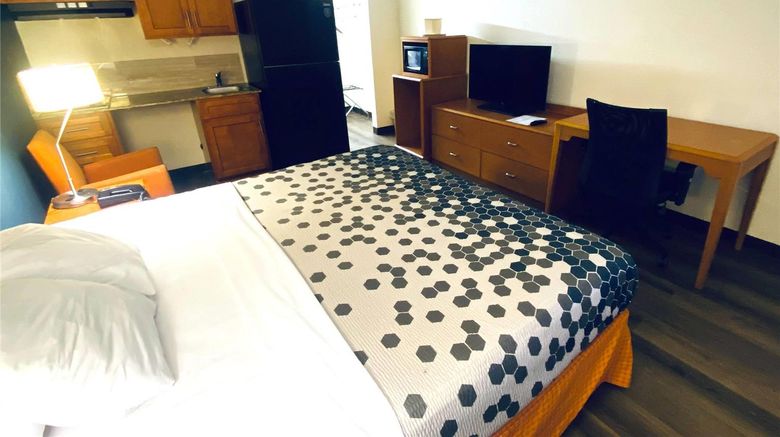 <b>Travelodge Shamokin Dam-Selinsgrove Room</b>. Images powered by <a href="https://iceportal.shijigroup.com/" title="IcePortal" target="_blank">IcePortal</a>.