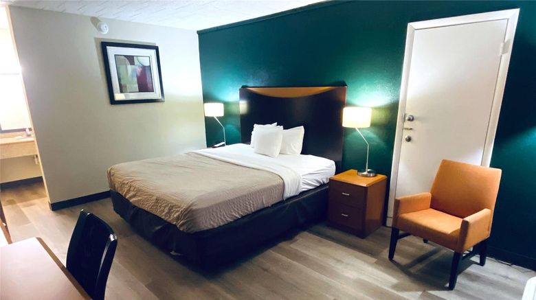 <b>Travelodge Shamokin Dam-Selinsgrove Room</b>. Images powered by <a href="https://iceportal.shijigroup.com/" title="IcePortal" target="_blank">IcePortal</a>.