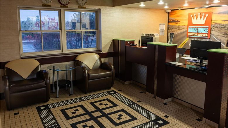 <b>Kings House Motor Hotel Lobby</b>. Images powered by <a href="https://iceportal.shijigroup.com/" title="IcePortal" target="_blank">IcePortal</a>.